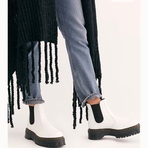 Dr. Martens 2976 Quad Chelsea Boots size 8 never worn